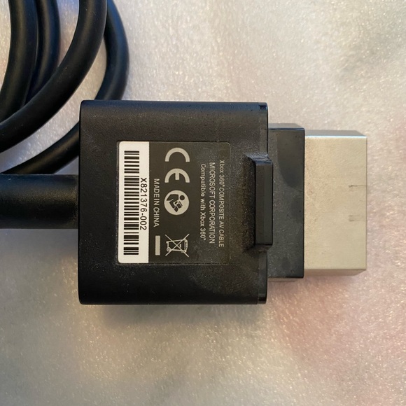 OEM Xbox 360 A/V Cable - Picture 4 of 5